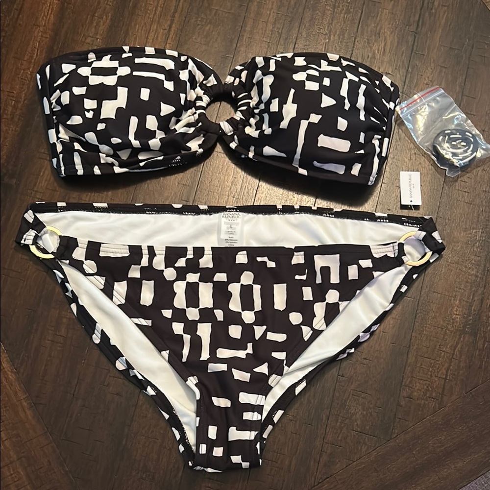 Banana Republic Black and White Bikini